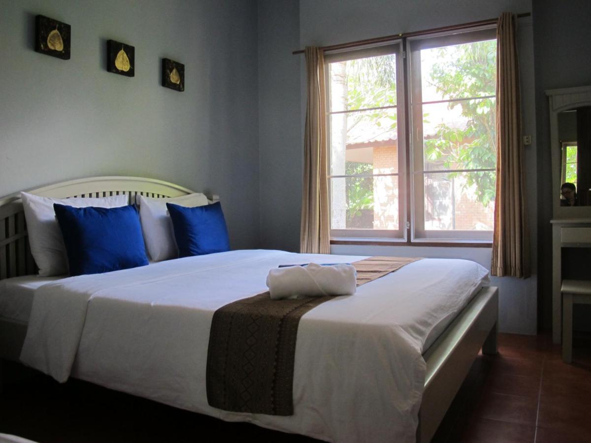 Flora Ville-Sha Plus Chalong Exterior foto